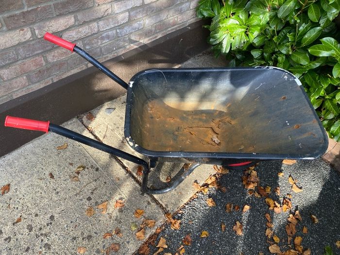 Wheelbarrow