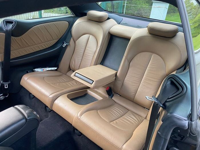Mercedes-Benz CLK200 Avantgarde