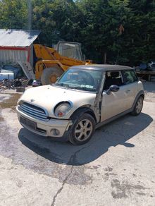 Breaking mini cooper 2006 petrol