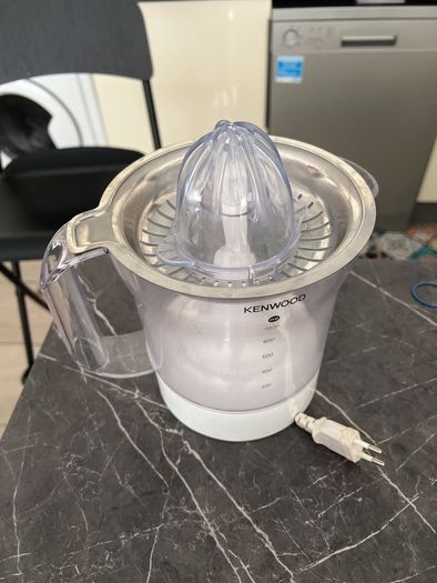 electric squeezer