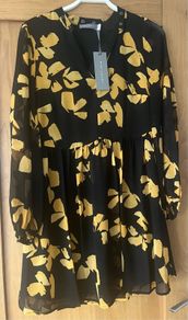 Mint Velvet Dress size 6 BNWT