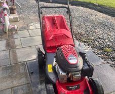 Mountfield SP42 petrol mower