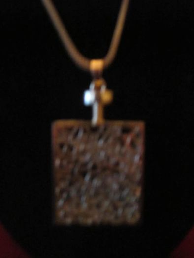 18ct Gold Plated Floating Charm pendant