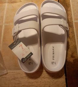 ladies platform sandals bnwt