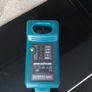 Makita charger Image 2
