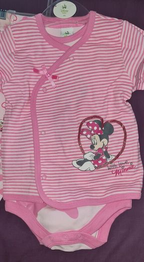 Minnie Mouse 4 Piece Set. 6-9 Months. New