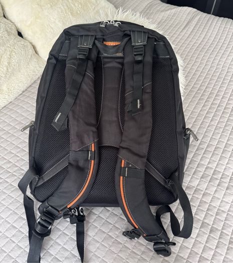Everki Premium Black & Orange Laptop Backpack Travel Rucksack