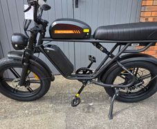 electric bike ENGWE M1 ,brand new in a box , delivery available.
