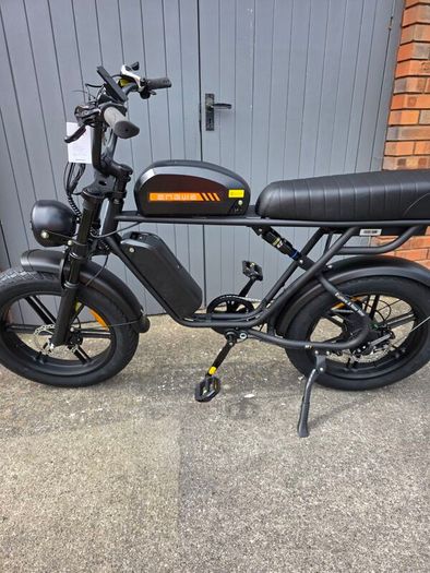 electric bike ENGWE M1 ,brand new in a box , delivery available.