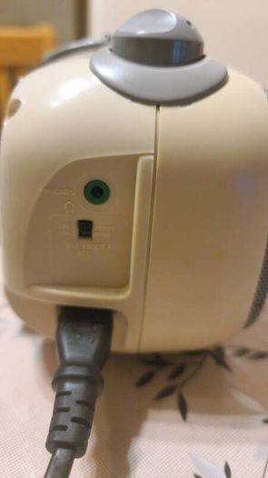 From 1993 Sony CFS-E10L, Works perfect.