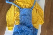 Halloween costume minions