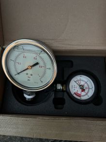 pressure clock