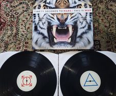 Thirty seconds to mars: this is war x2 LP