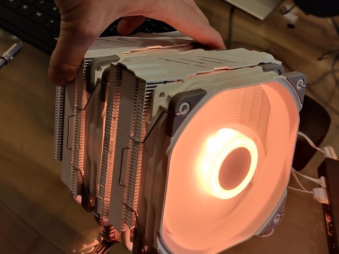 Tempest 6 Pipes Dual Heatsink 120mm ARGB CPU Cooler White