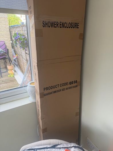 800 mm quadrant enclosure and tray