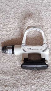 Outland Road Clipless Pedals  Used