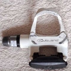 Outland Road Clipless Pedals  Used