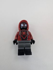 100% Lego 76178 Miles Morales Minifigure Daily Bugle Marvel New