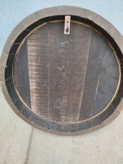 Barrel Top Sign