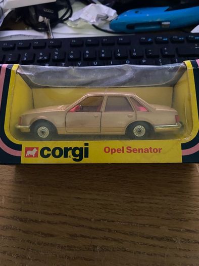 Corgi Toys Opel Senator