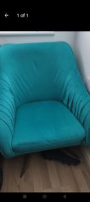 teal desk chair