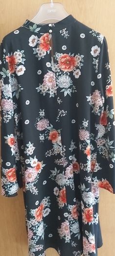 Ladies clothes
