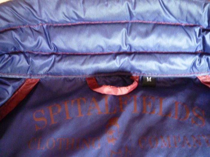 Spital Fields Gents Quilted Puffer Bomber  90% Down Puffer & 10% Feather Zipped Jacket coat. Medium. Colour Wine/burgundy/oxblood. Immaculate. Spitalfields