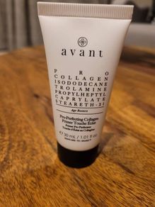 Avant pro perfecting collagen primer touche Eclat