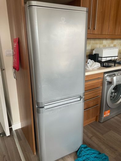Indesit fridge freezer