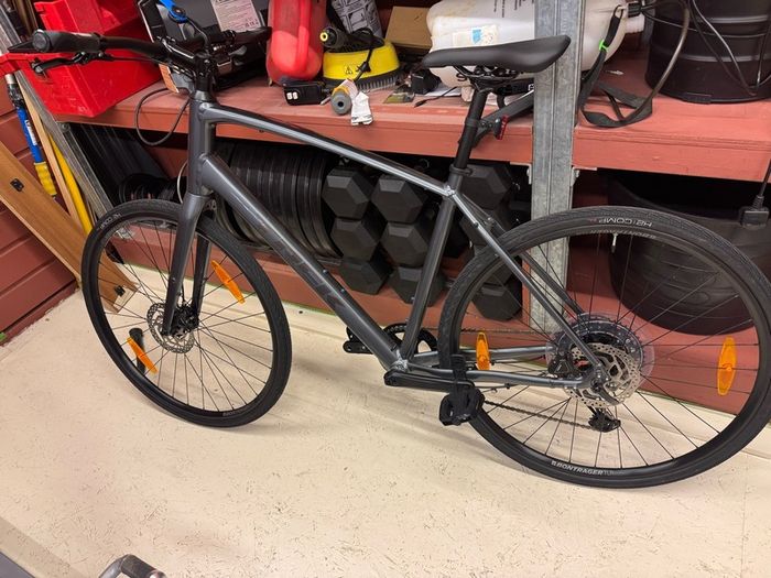 Trek FX3 Gen 4 XL Bike mint condition