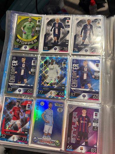 football cards + binders (offers Welcome )