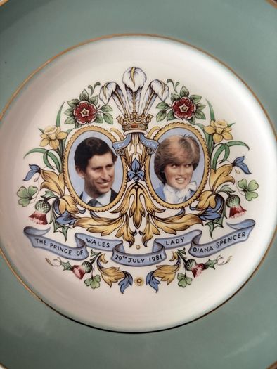 Prince Charles Lady Diana Royal Wedding 1981 Commemorative Plate and Matching Mug Set