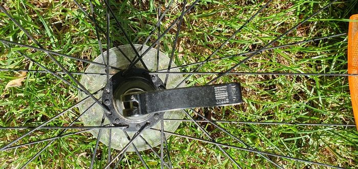 Bike wheel bontrager
