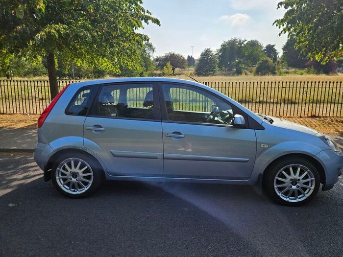 2007 Ford Fiesta