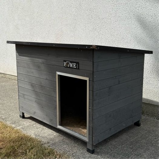 Dog Kennel and Dog Run
