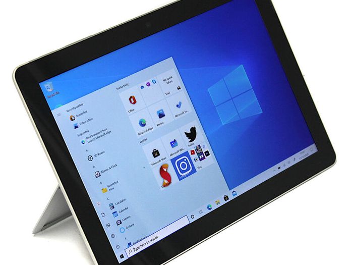 Microsoft Surface Go 10" 1824 Tablet 4415Y 8GB RAM 128GB eMMC Win 11 Pro