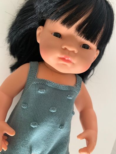 Beautiful Oriental Doll - Gorgeous Gift