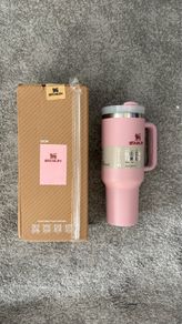 Stanley Flowstate tumbler Pink
