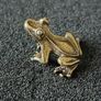 3 brass frogs,. Solid brass. Image 8