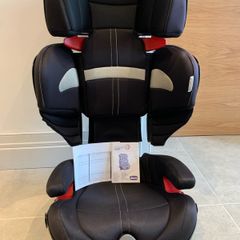 Chicco Oasys 2.3 fix plus high back booster car seat