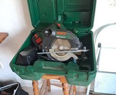 Bosch Cordless Skill Saw