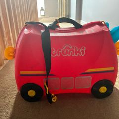 Child's suitcase - Fire Engine Trunkie