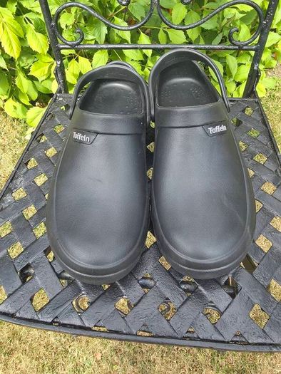 Toffeln EziKlog Clogs Size UK11