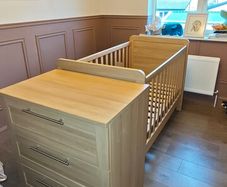 Baby Crib And Matching Drawers
