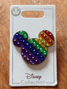 Disney pin Mickey mouse Pride