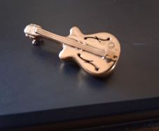 Rare Gold Guitar Brooch by Georg Jensen 9ct hm