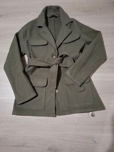 New coat size Small