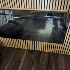 Wall mountable media wall fire