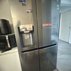 LG American style fridge freezer