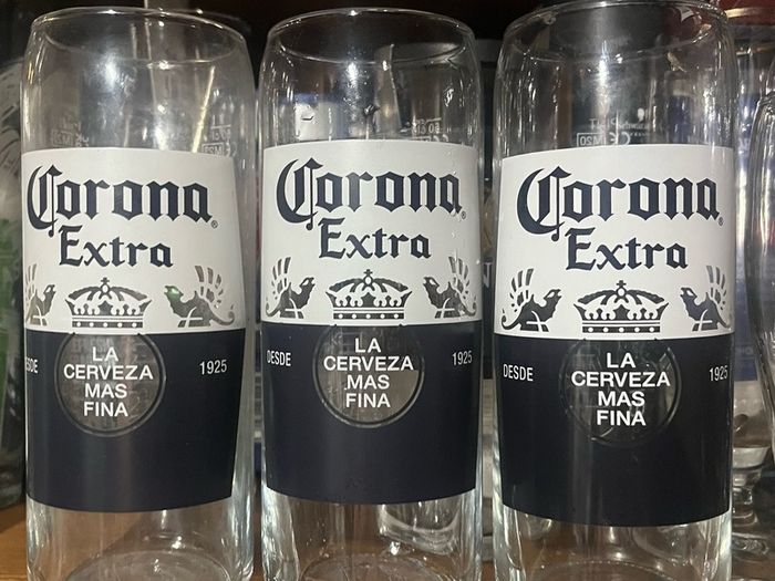 corona extra beer pint glasses